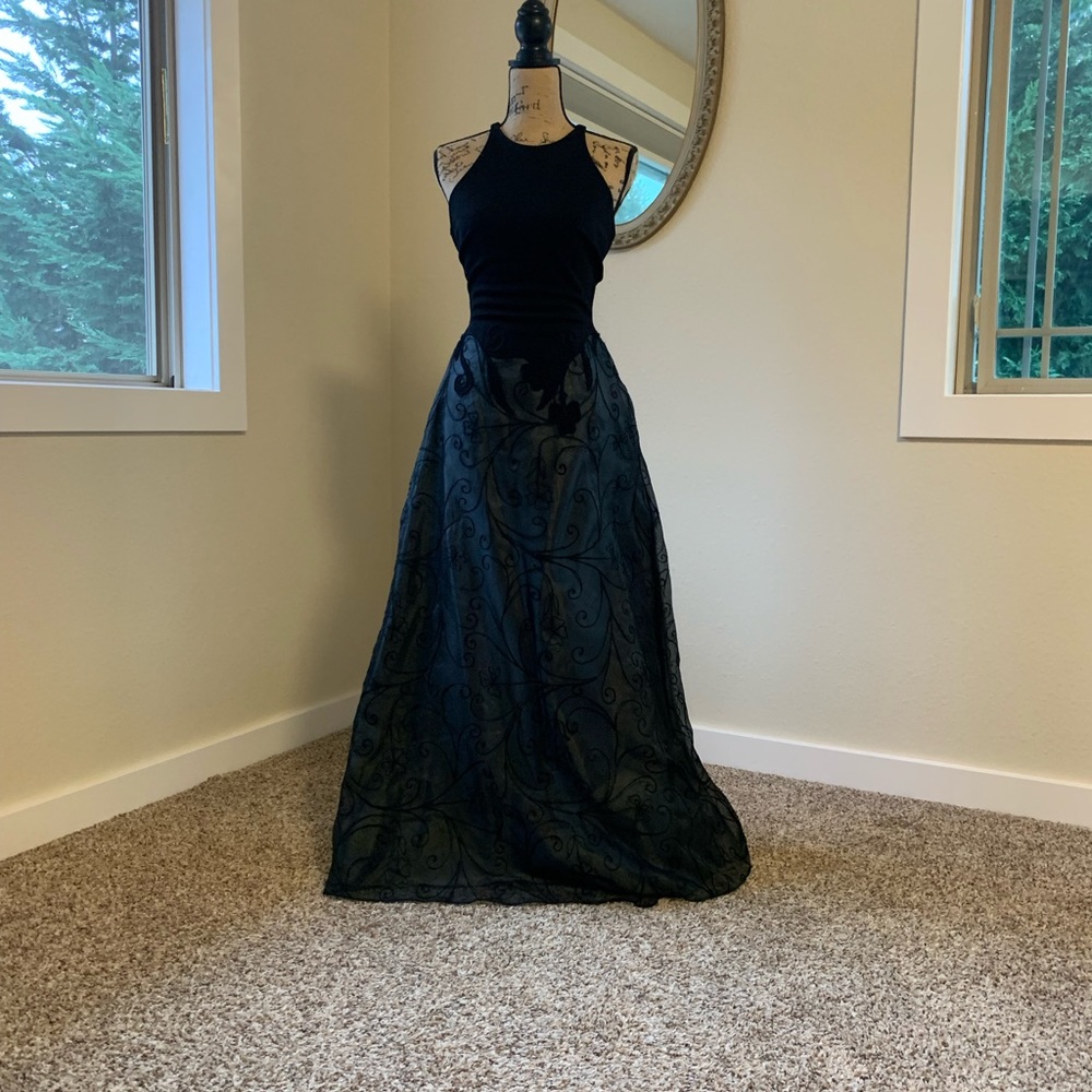 Nicole Bakti full length black dress, Small - Picture 9 of 12